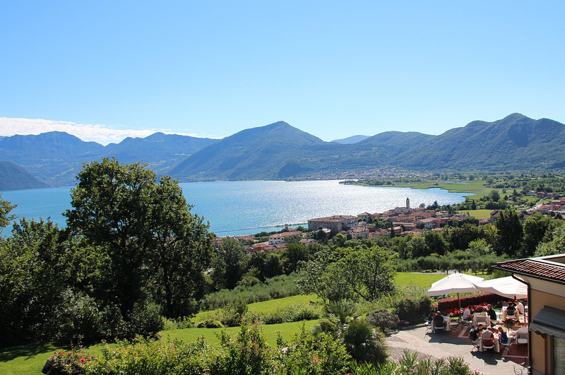 lake Iseo