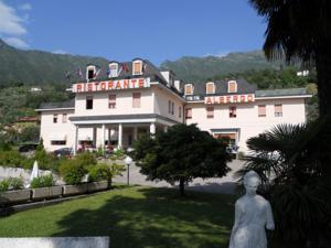 Hotel Rotelli ***