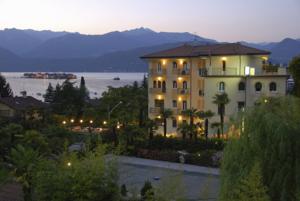 Hotel Flora ***