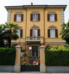 Villa Palmira ***